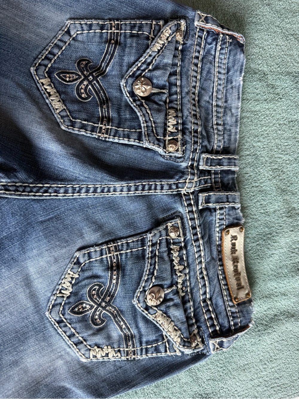 Rock Revival Women's Skinny Jeans - Medium Blue Wash